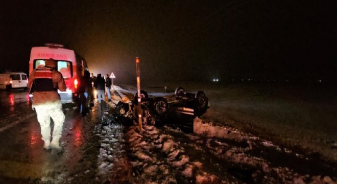 Muş - Erzurum yolunda kaza: 2 yaralı